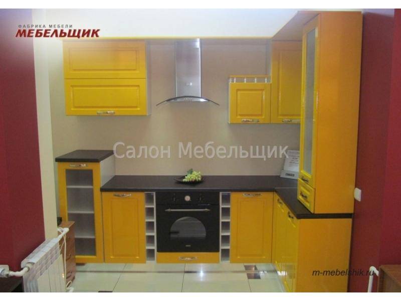 желтая угловая кухня из мдф в Таганроге