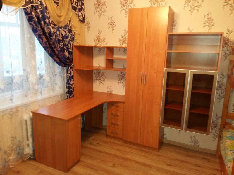уголок школьника в детскую в Таганроге