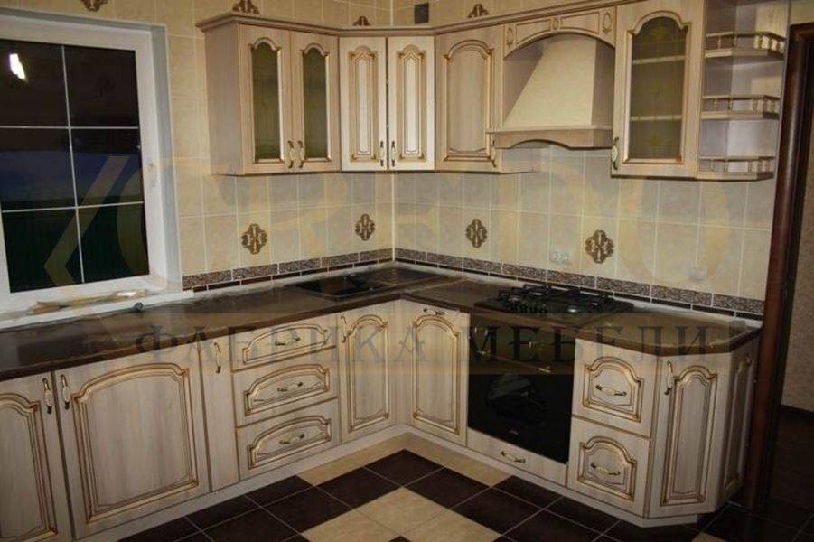угловая кухня в Таганроге