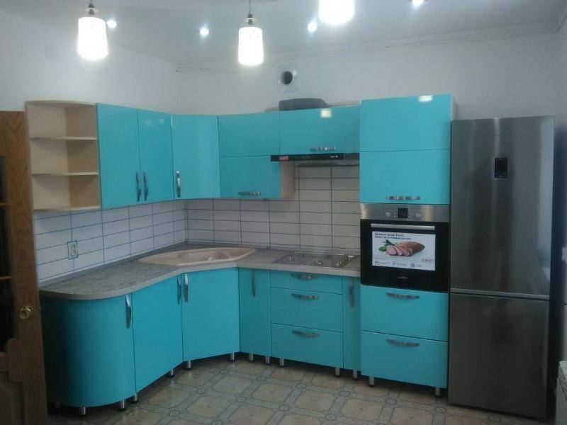 кухонный гарнитур угловой в Таганроге