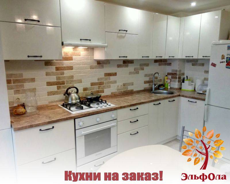 угловая кухня на заказ в Таганроге