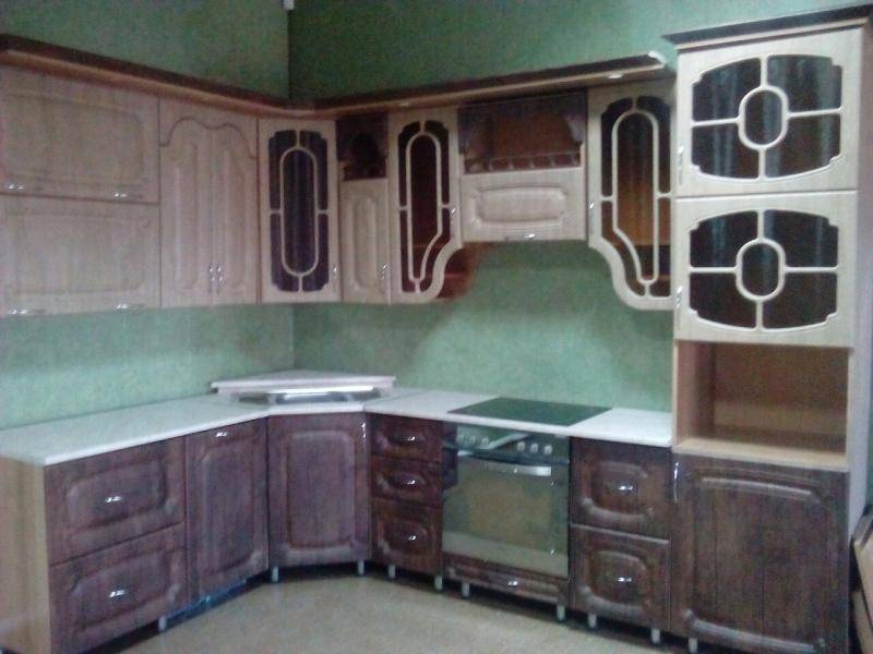кухонный гарнитур угловой леонардо в Таганроге