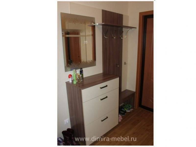 небольшая прихожая в Таганроге