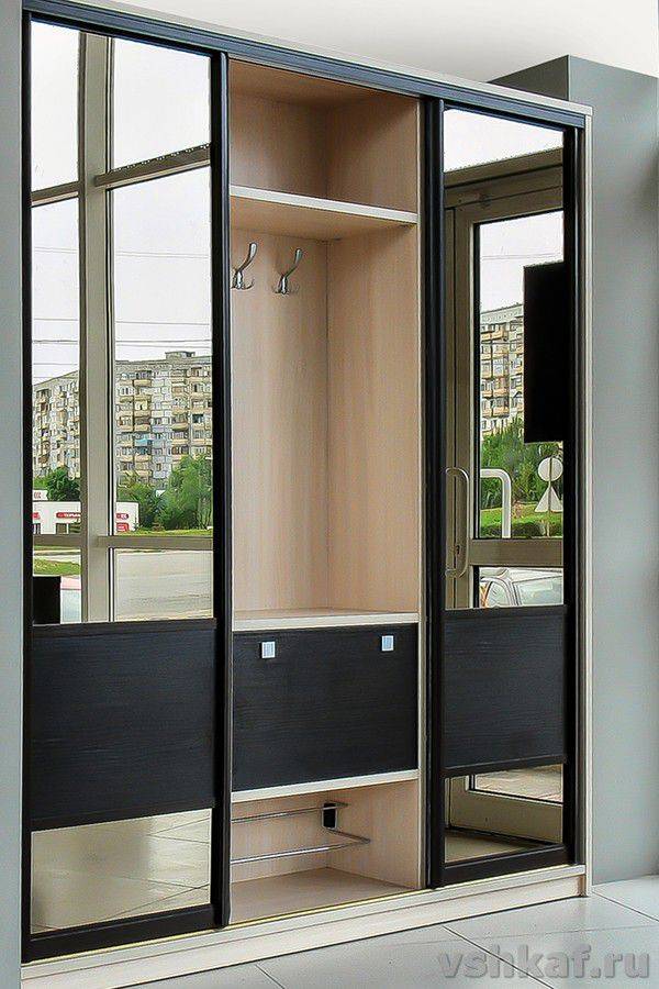 компактная прихожая в Таганроге