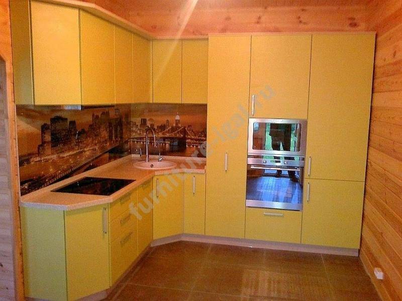 угловая желтая кухня в Таганроге