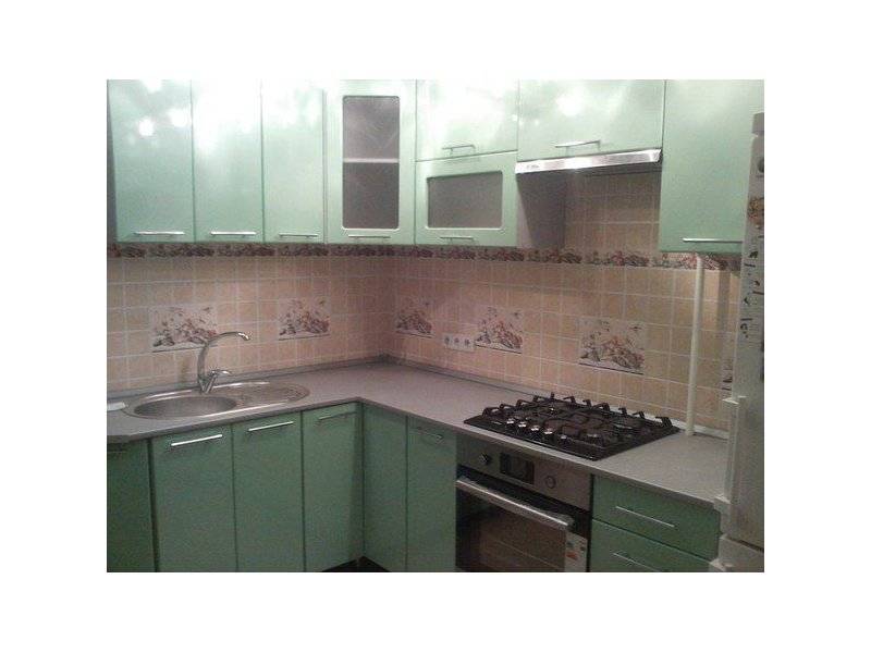 угловая кухня в Таганроге