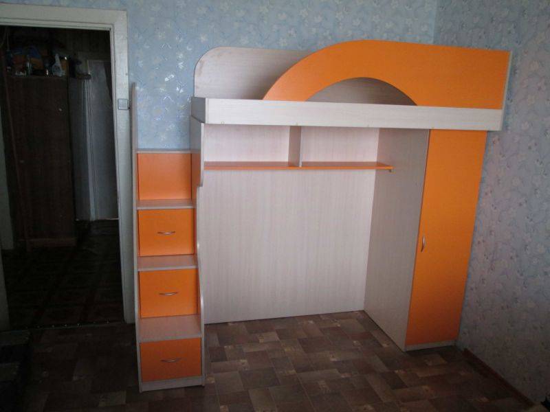 кровать-чердак в детскую в Таганроге