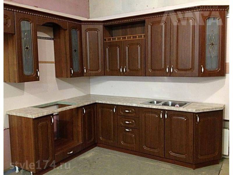 кухонный гарнитур угловой в Таганроге