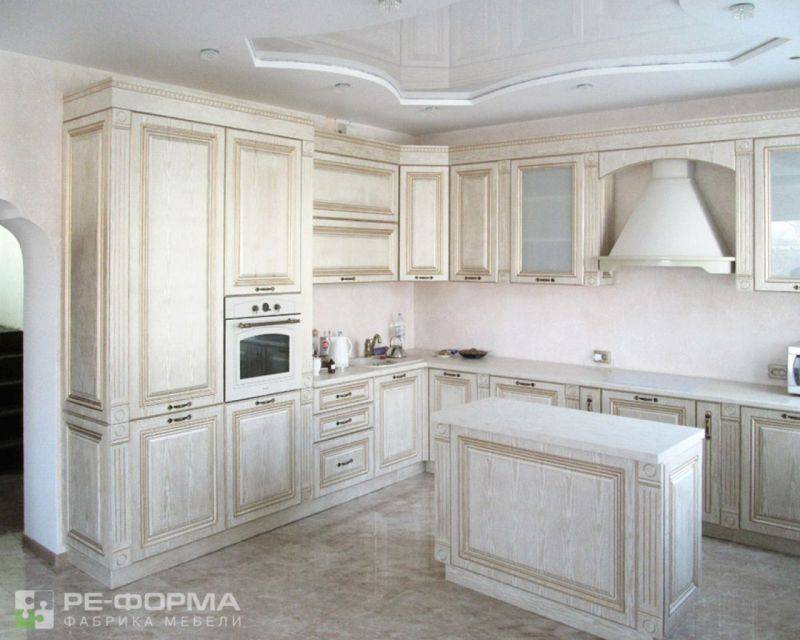 классическая кухня 047 в Таганроге