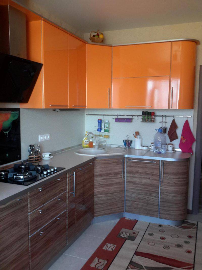 угловая кухня в Таганроге