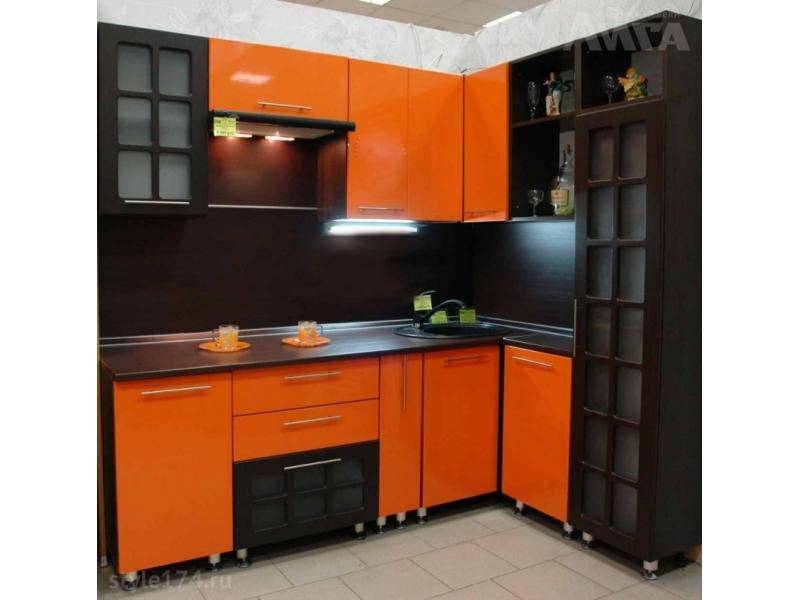 кухонный гарнитур угловой в Таганроге
