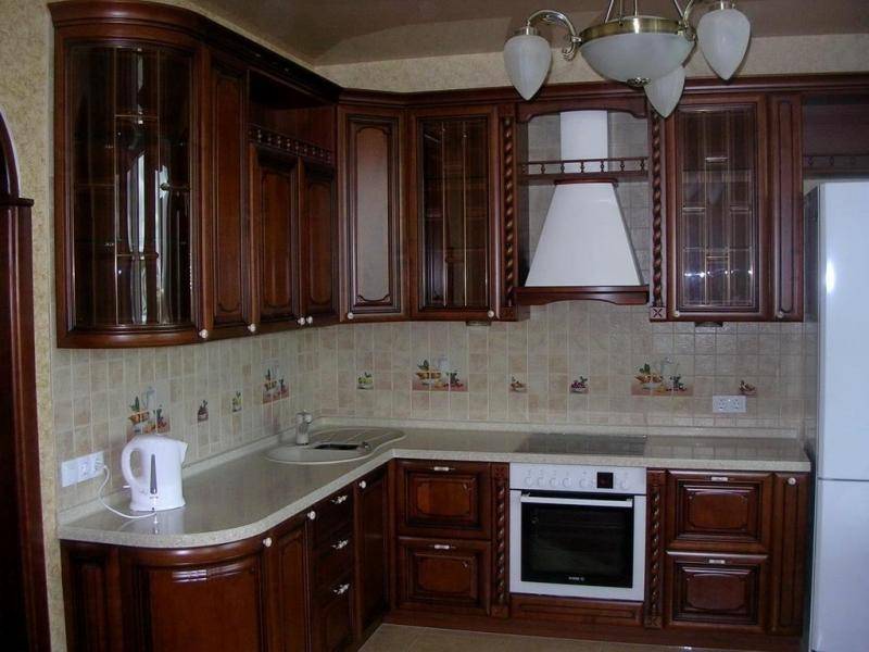 угловая классическая кухня в Таганроге