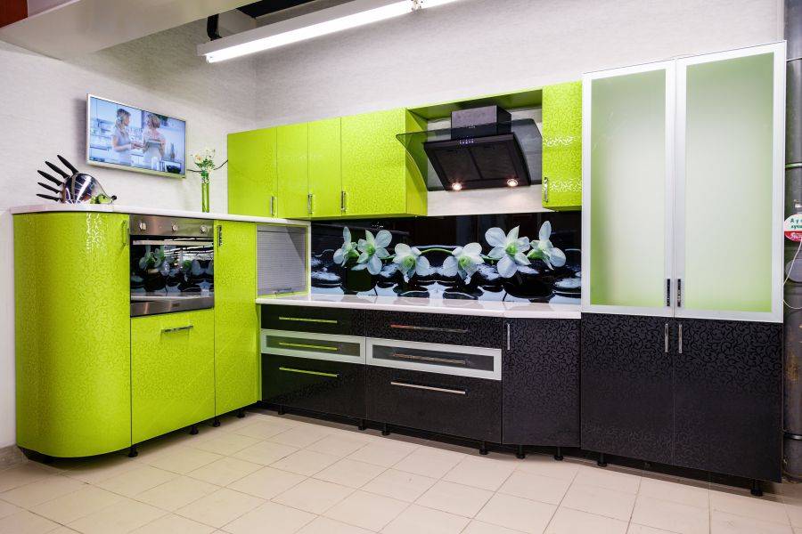 стильная современная кухня в Таганроге