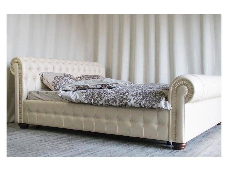 белая двуспальная кровать chesterfield в Таганроге