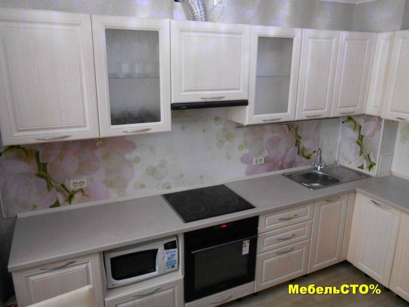 кухонный гарнитур классика в Таганроге