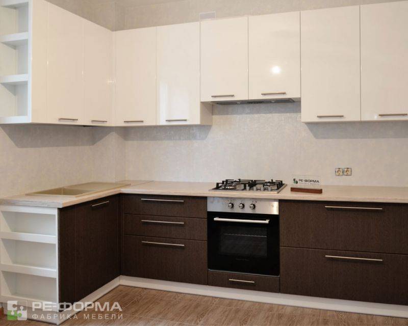 угловая кухня 005 в Таганроге
