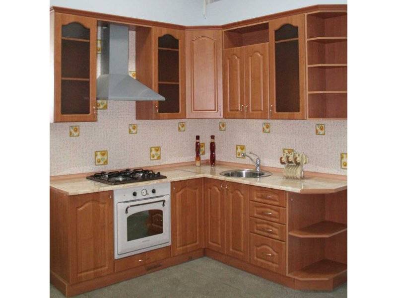 угловая кухня в Таганроге