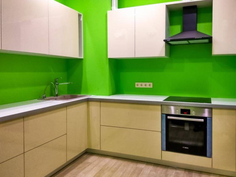 угловая кухня в Таганроге