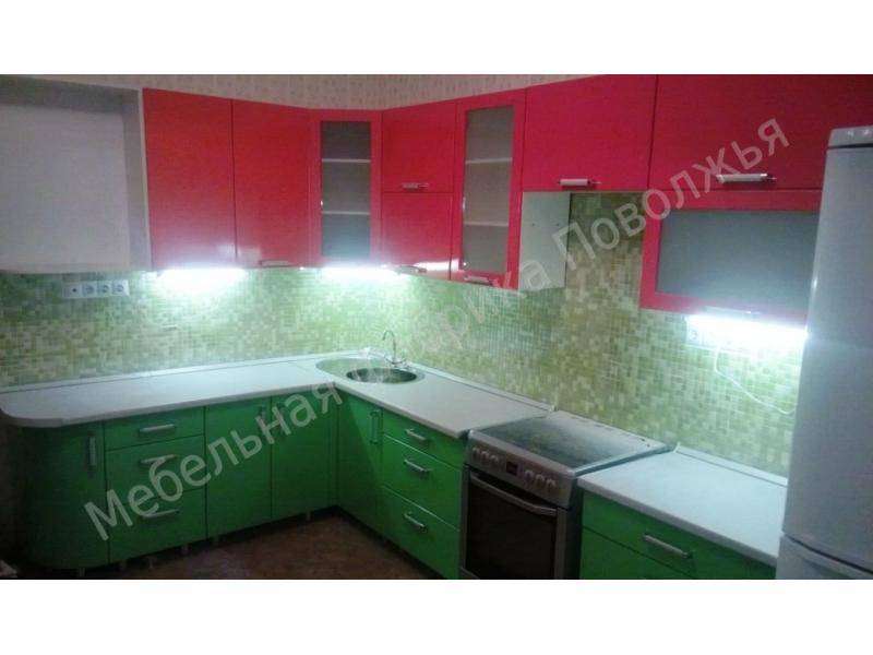 угловая кухня в Таганроге