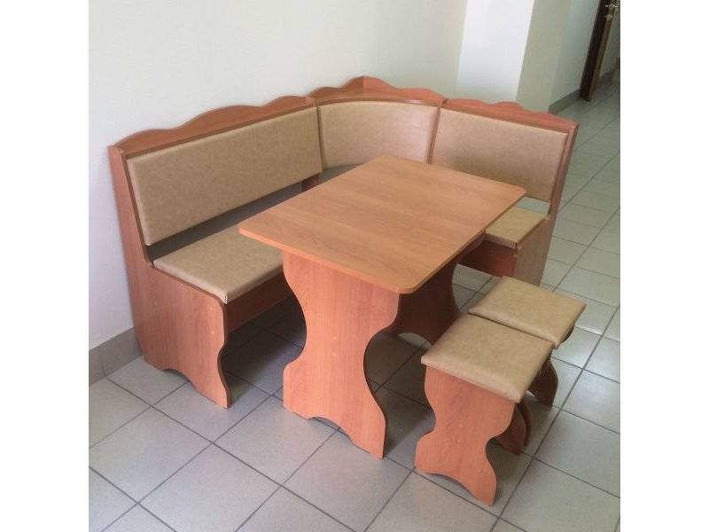 кухонный уголок миссия, ольха, к/з рыжик в Таганроге