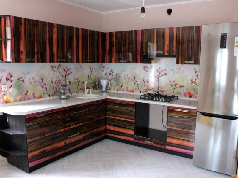 угловая кухня в Таганроге