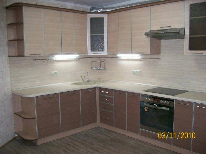 угловая кухня в Таганроге