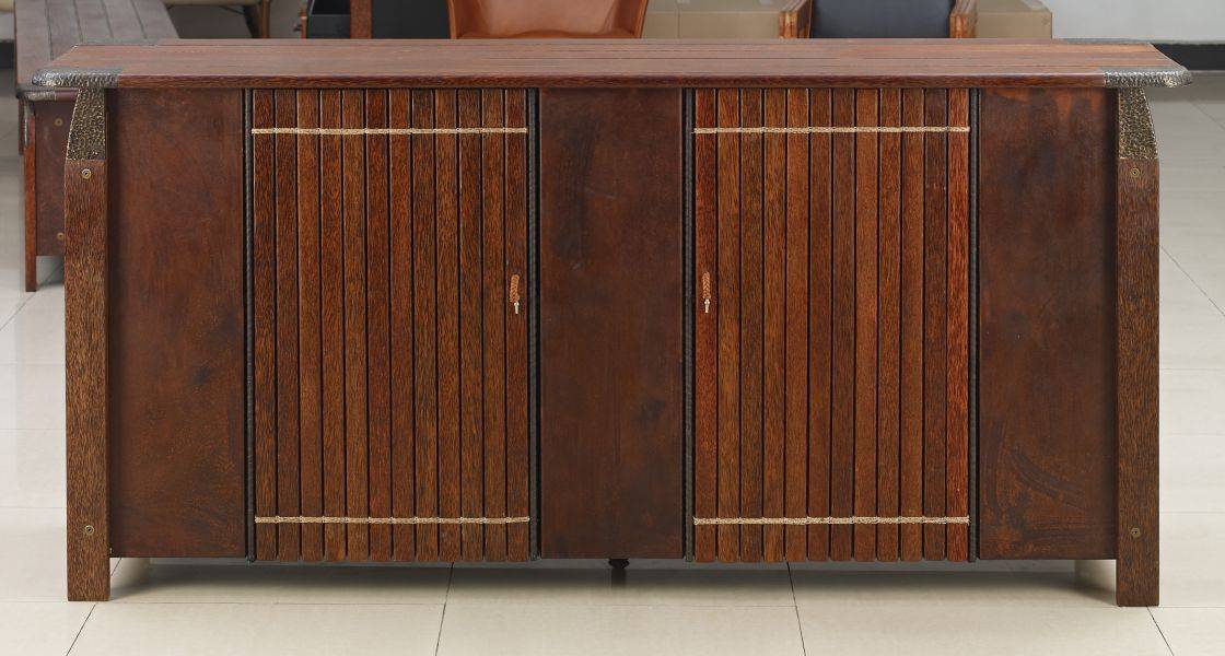 буфет 2дверный с латунью коже aged bark в Таганроге