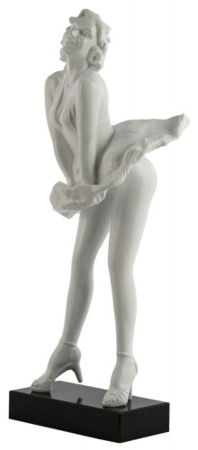статуэтка she again white в Таганроге